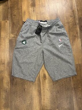 Nike NBA Boston Celtics basketball short NWT